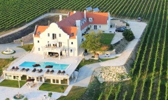 Slottsferie og vingårder i Balaton området