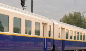 Til Balaton med tog og bus